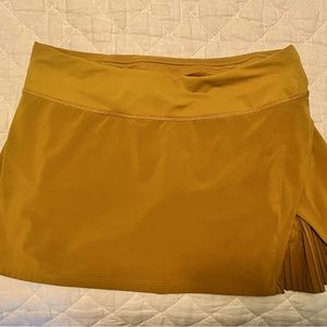 Lululemon Side-Pleat High-Rise Tennis Skirt.